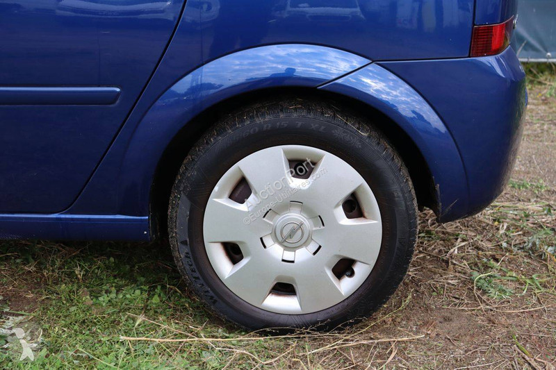 Véhicule utilitaire Opel
