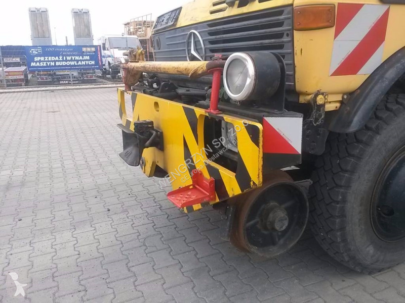 Samochód dostawczy Mercedes U1600 POJAZD...