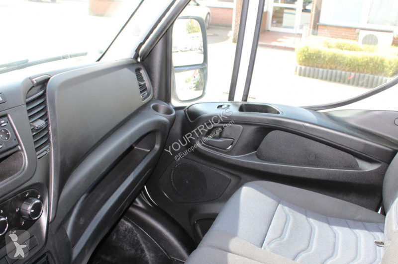 عربة نفعية Iveco