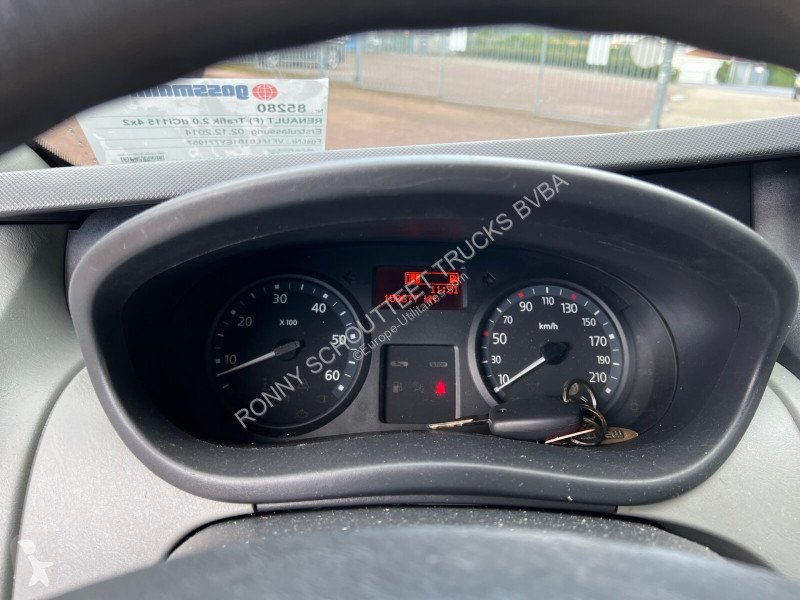 Furgoneta Renault Trafik 2.0 dCi115 4x2 Trafik...