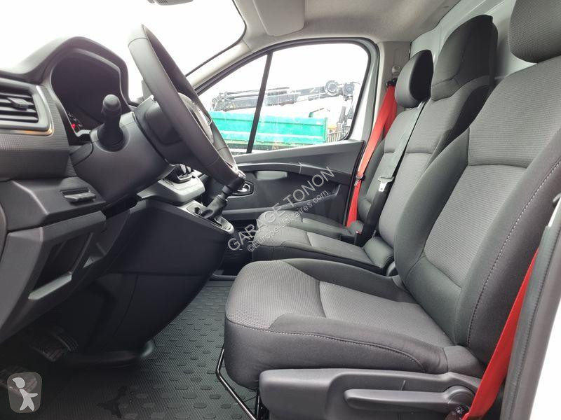 عربة نفعية Renault L2H1 RED 130CV