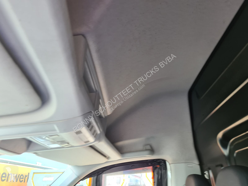 Autoutilitară MAN TGE 3.140 4x2 SB TGE 3.140...