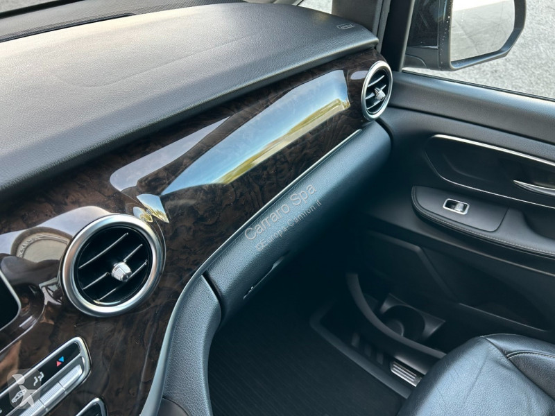 Véhicule utilitaire Mercedes