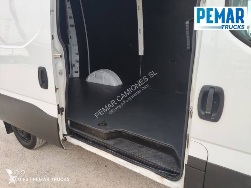 Furgoneta Iveco
