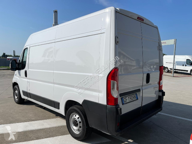 Véhicule utilitaire Fiat DUCATO 33 MH2