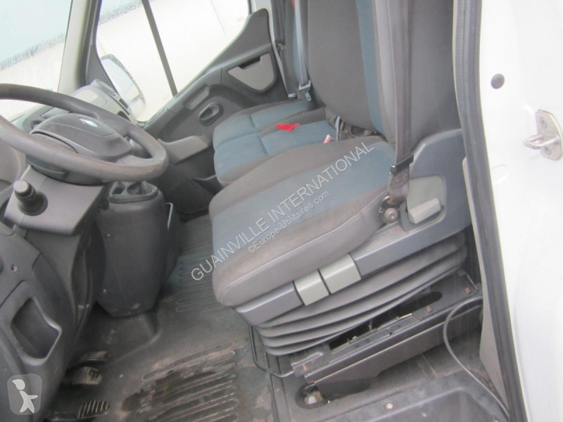Bedrijfswagen Renault 2.3 DCI 150