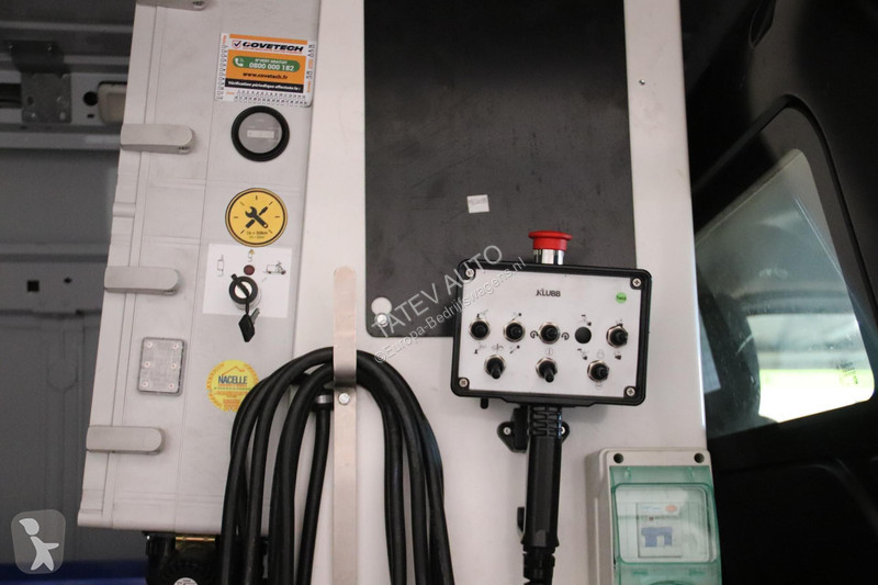 Furgoneta Renault HOOGWERKER NACELLE KLUBB K26...
