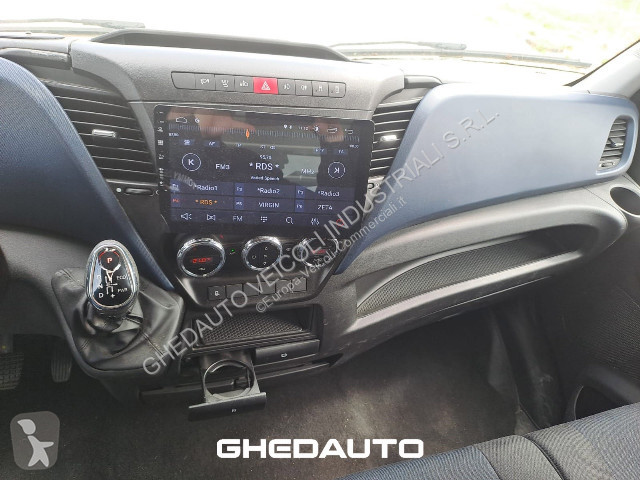 Veicolo commerciale Iveco Daily 35C18 - 35C18