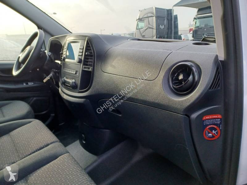 Furgoneta Mercedes