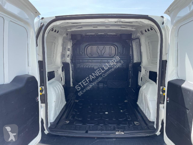 Veicolo commerciale Fiat DOBLO CARGO MAXI 1.6...