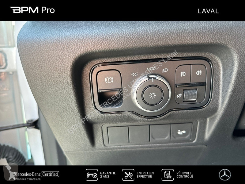 Veicolo commerciale Mercedes e Long Pro