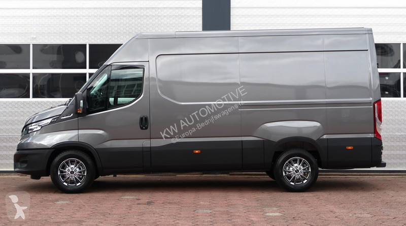 Bedrijfswagen Iveco 35S18HV 3.0 L2H2 BPM VRIJ/...