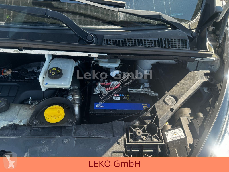 Renault 1,6L 120 CH(3 st-3 unit) Transporter