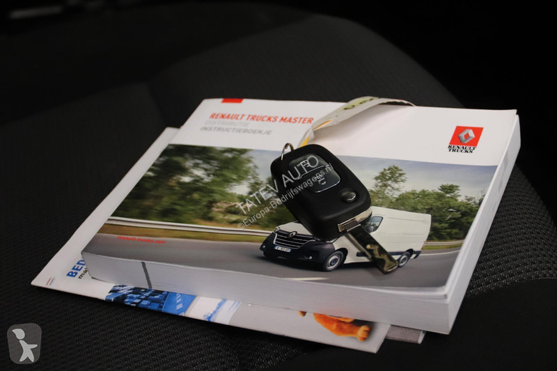 Bedrijfswagen Renault 150PK AUTOMAAT LOWLINER...