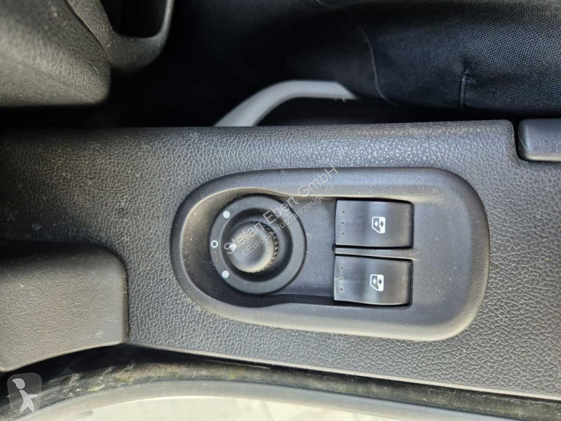 Furgoneta Renault 2.3 dCi / France Elevateur...