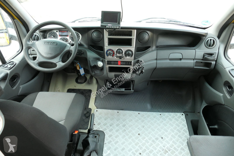 Furgoneta Iveco Daily 35 S11 C30C AUTOMATIK...