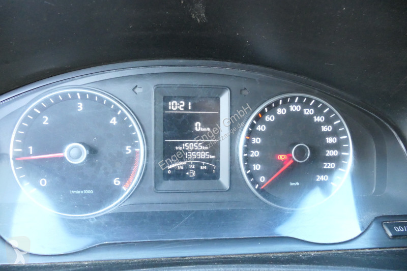 Autoutilitară Volkswagen T5 Transporter 2.0 TDI...
