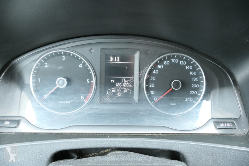 Véhicule utilitaire Volkswagen T5 Transporter...