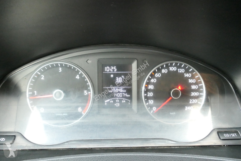 Autoutilitară Volkswagen T5 Transporter 2.0 TDI...