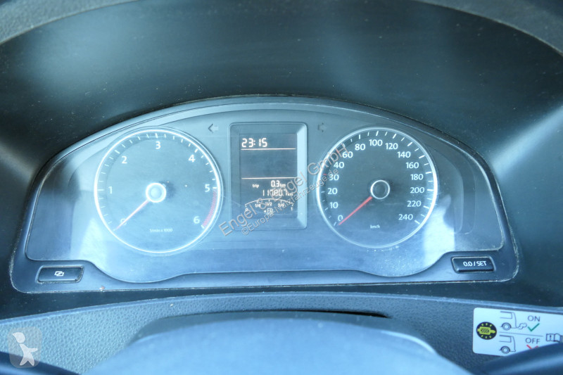 Autoutilitară Volkswagen T5 Transporter 2.0 TDI...