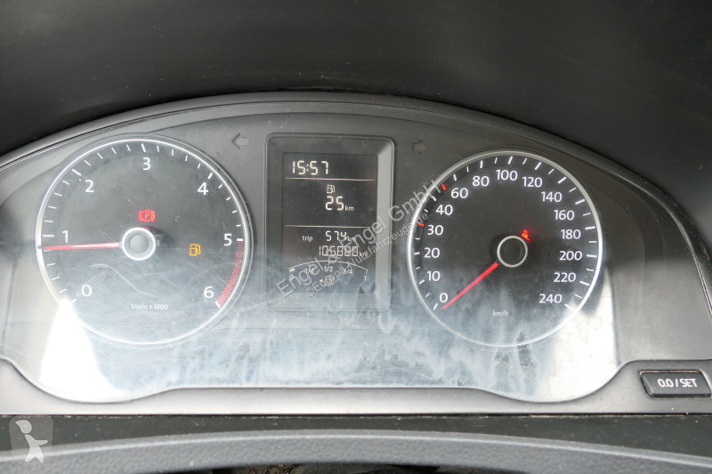 Véhicule utilitaire Volkswagen T5 Transporter...