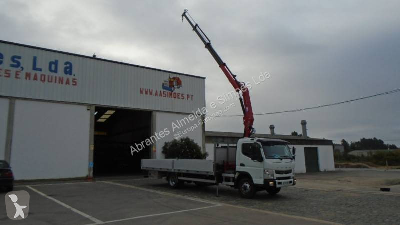 Véhicule utilitaire Mitsubishi Fuso