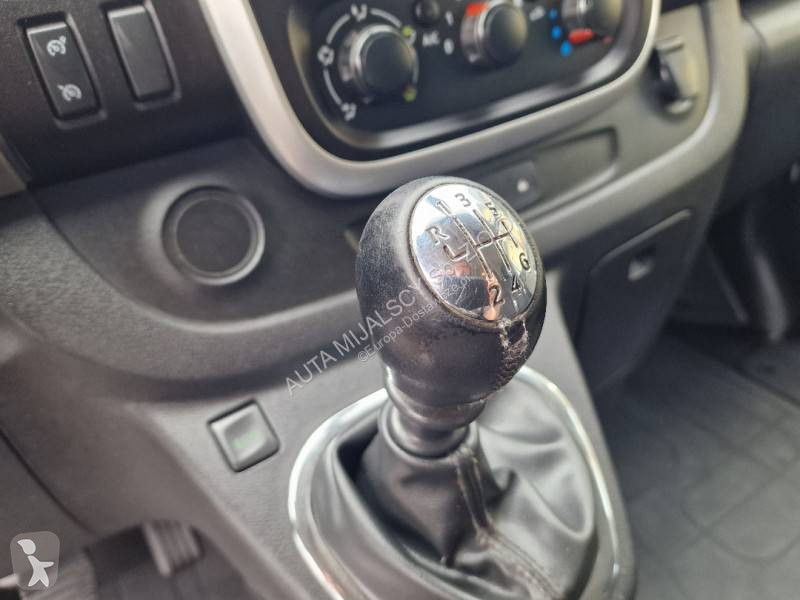 عربة نفعية Renault
