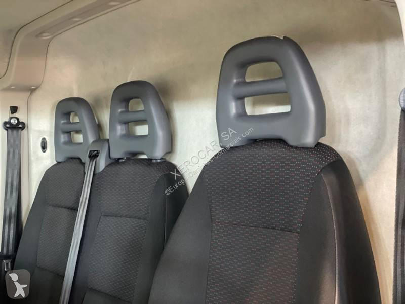 Veículo utilitário Peugeot