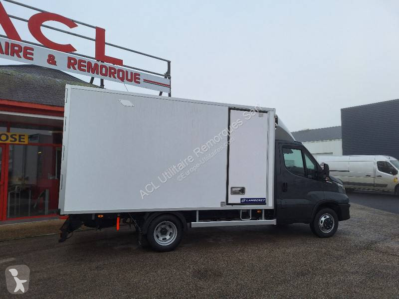 Furgoneta Iveco