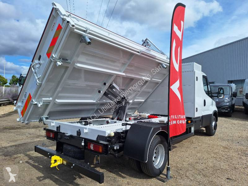 Véhicule utilitaire Iveco
