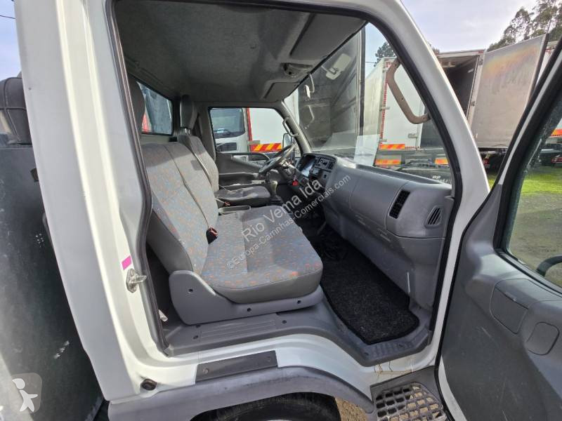 Véhicule utilitaire Mitsubishi