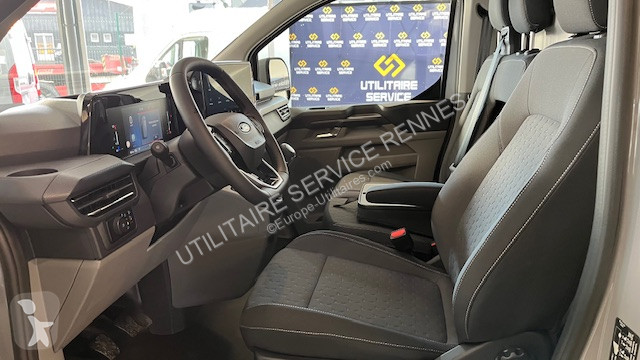 Véhicule utilitaire Ford 300 L1H1 2.0 ECOBLUE...