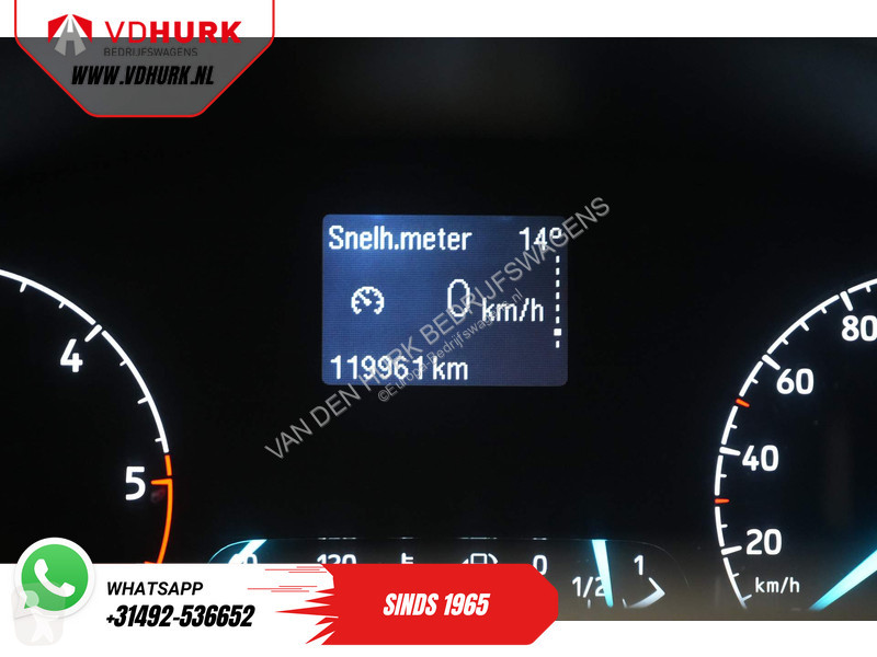 Furgoneta Ford Tourneo 2.0 TDCI € 30.182,-...
