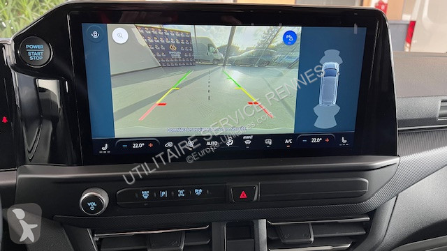 Véhicule utilitaire Ford 300 L1H1 2.0 ECOBLUE...