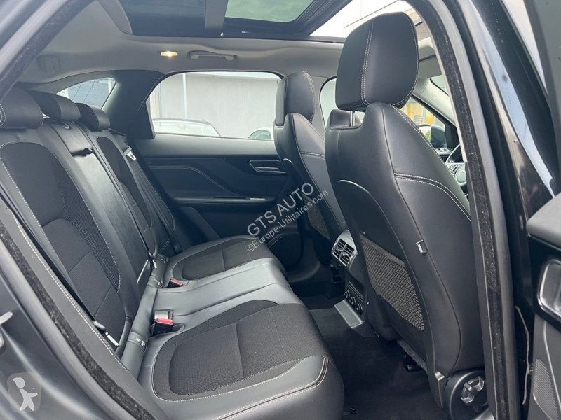 Véhicule utilitaire Jaguar F-PACE 2.0D 180CH...