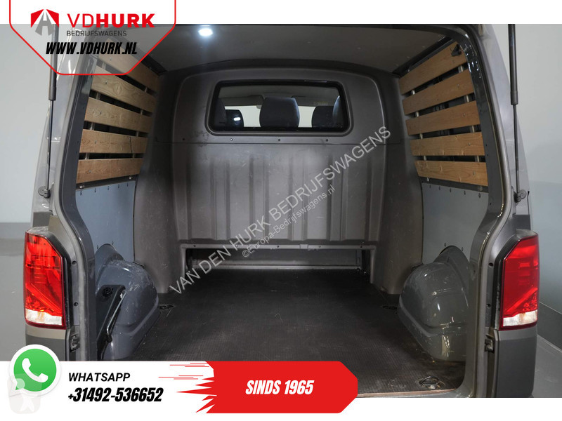Véhicule utilitaire Volkswagen T6.1 2.0 TDI 150...