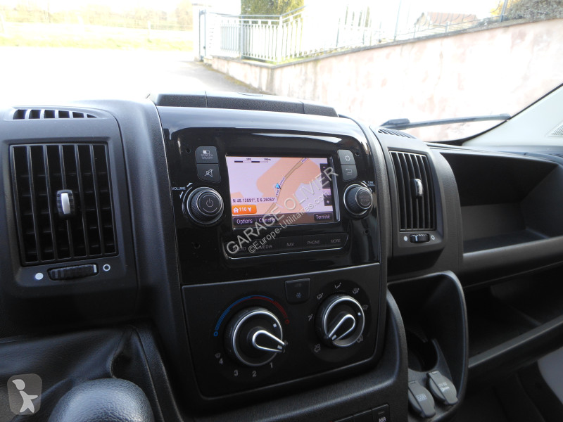 Autoutilitară Peugeot 435 L4H2 2.2 Bluehdi 140...