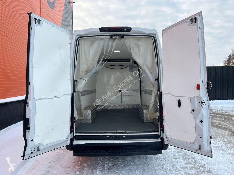 Veículo utilitário Iveco 35S14N CNG! XARIOS 350...