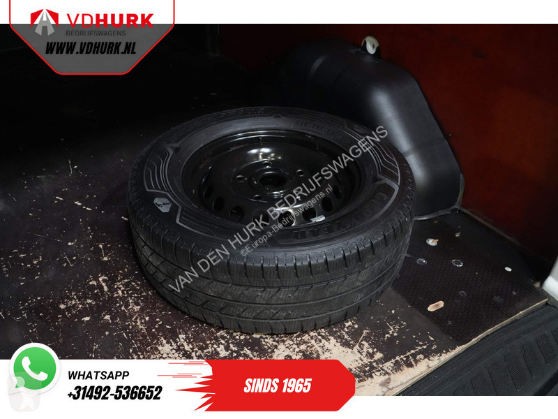 Furgoneta Ford 2.0 TDCI 130 pk L3H2 DC Dubbel...