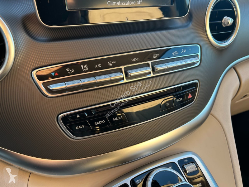 Véhicule utilitaire Mercedes - W447 2014