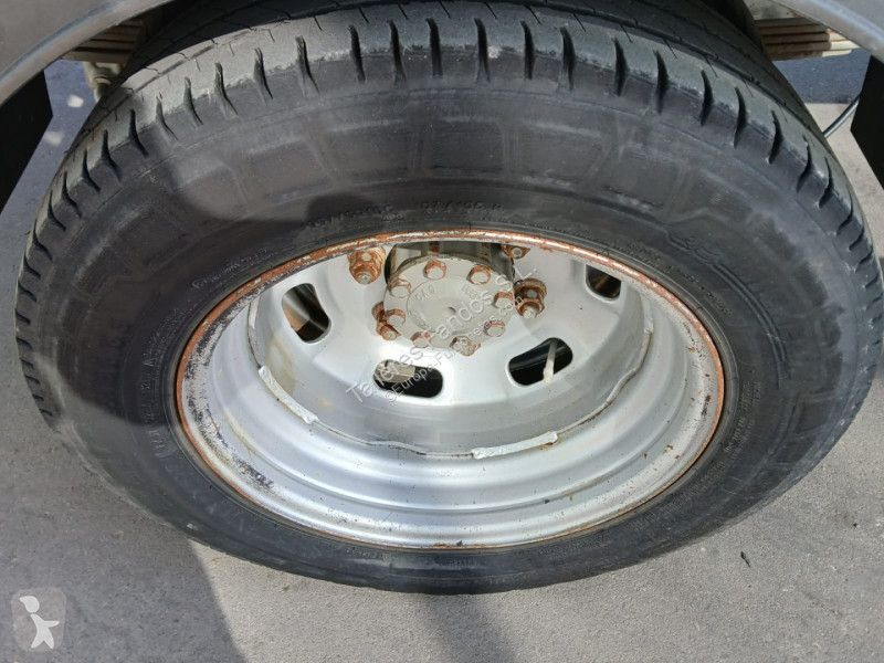 Veicolo commerciale Iveco  35C12 CAJA BASCULANTE
