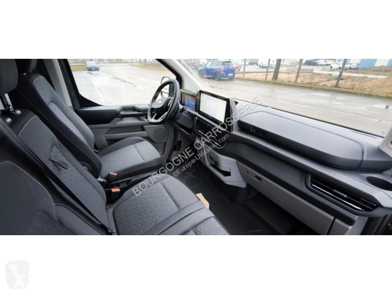 Véhicule utilitaire Ford TRANSIT CUSTOM 2.0...