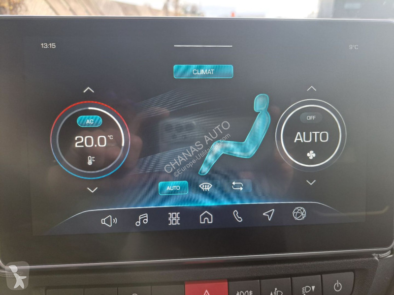 Veículo utilitário Iveco 35S18 A8 180CV 3L...