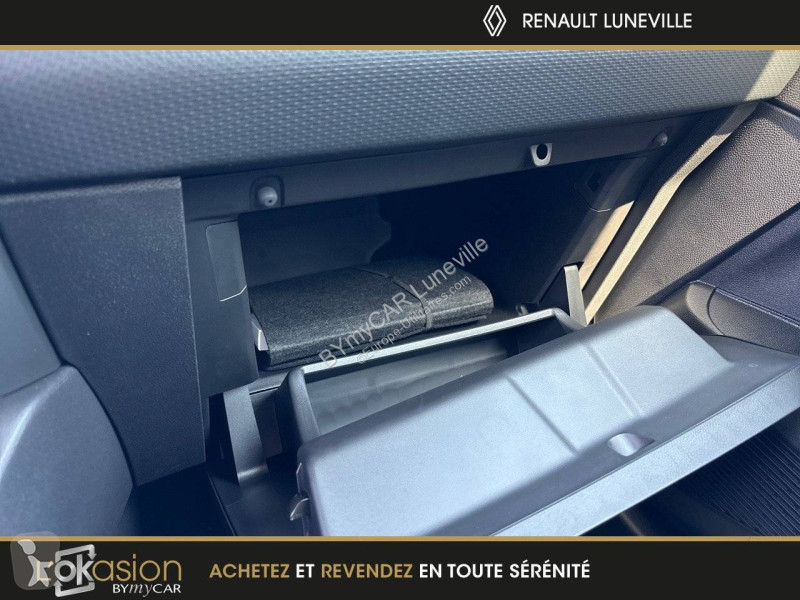 Véhicule utilitaire Renault Clio TCe 90