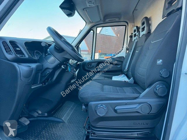 Veicolo commerciale Iveco 35S14 E6 Radstand...