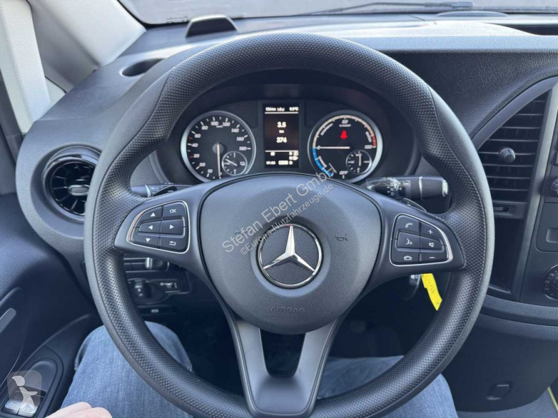 Užitkové vozidlo Mercedes 112 Audio 30...
