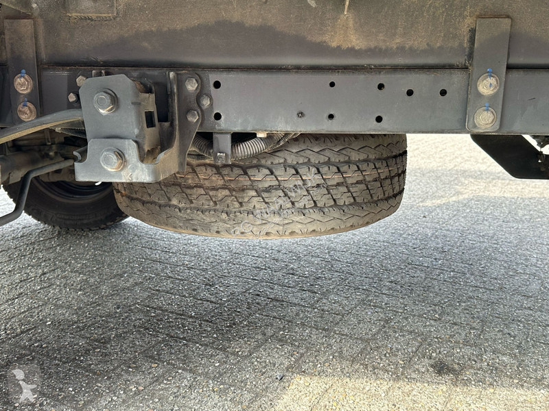 Véhicule utilitaire Iveco 35S12 werkhoogte 12...