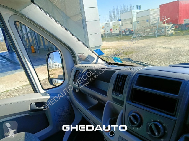 Užitkové vozidlo Peugeot Boxer II 333 2006 -...