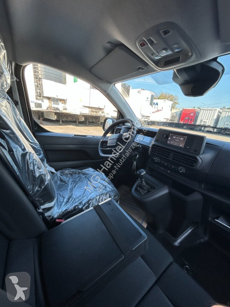 Užitkové vozidlo Fiat Scudo Maxi BlueDHi 120...