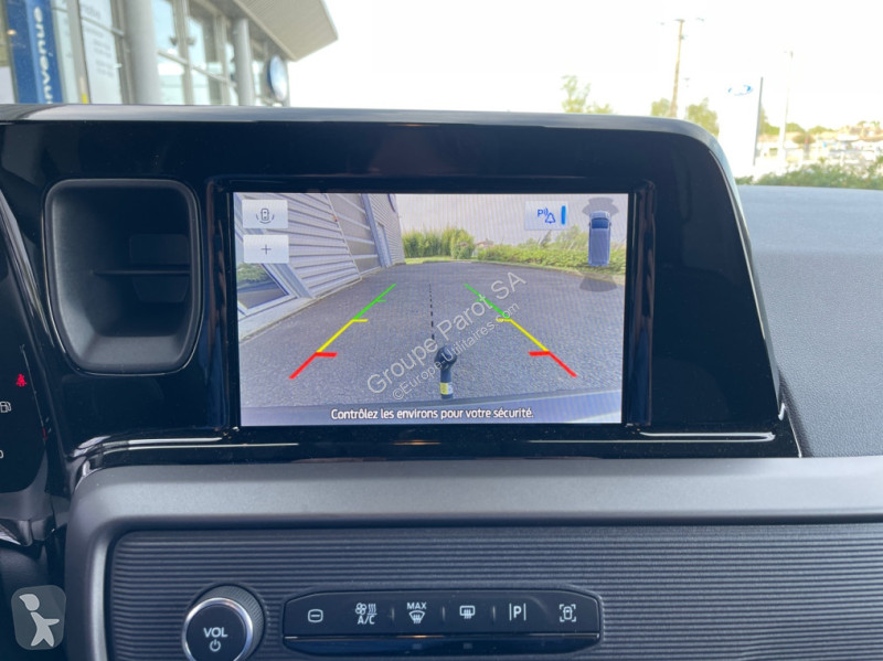 Véhicule utilitaire Ford 1.0 EcoBoost 100ch Trend
